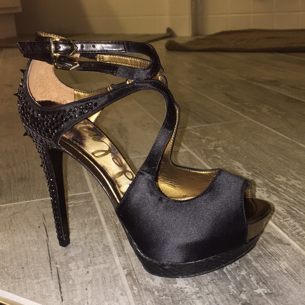 Sam Edelman black heels with internal platform.